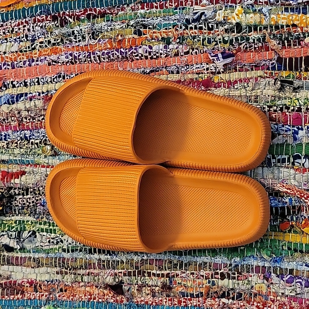 Cloud flip Flops
